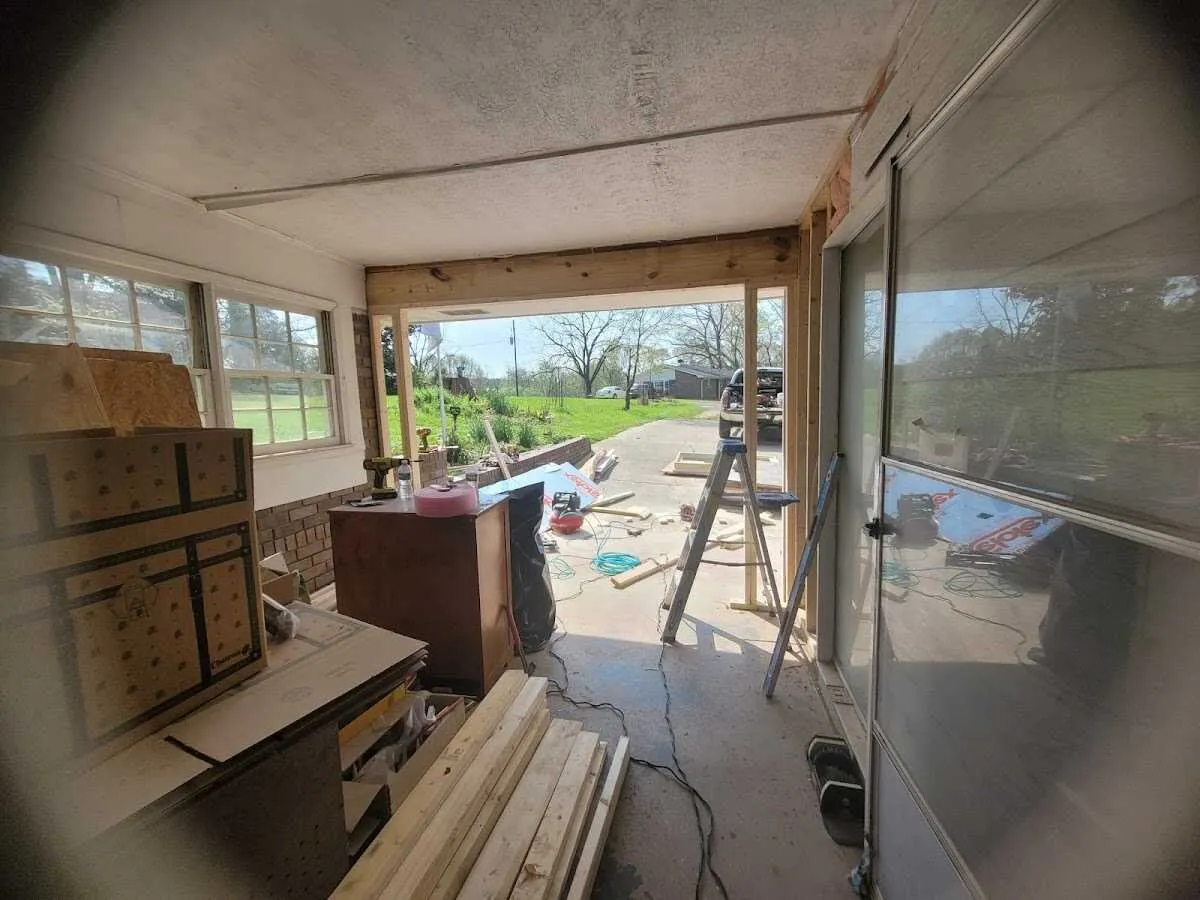 Air movers and dehumidifier for Drying & Dehumidification in Moapa Valley